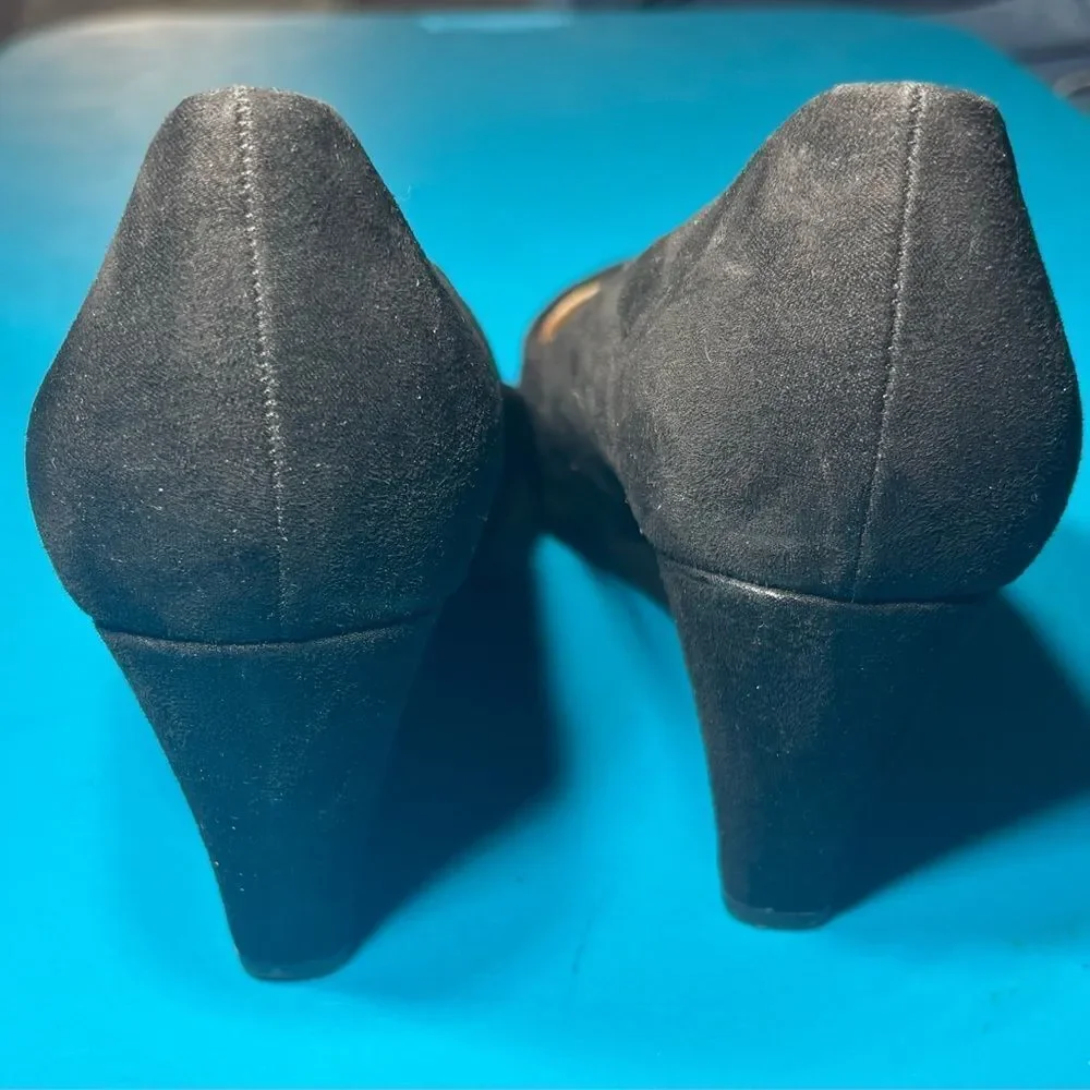 A New Day Black Suede Wedges Womens Size 9.5 EPC